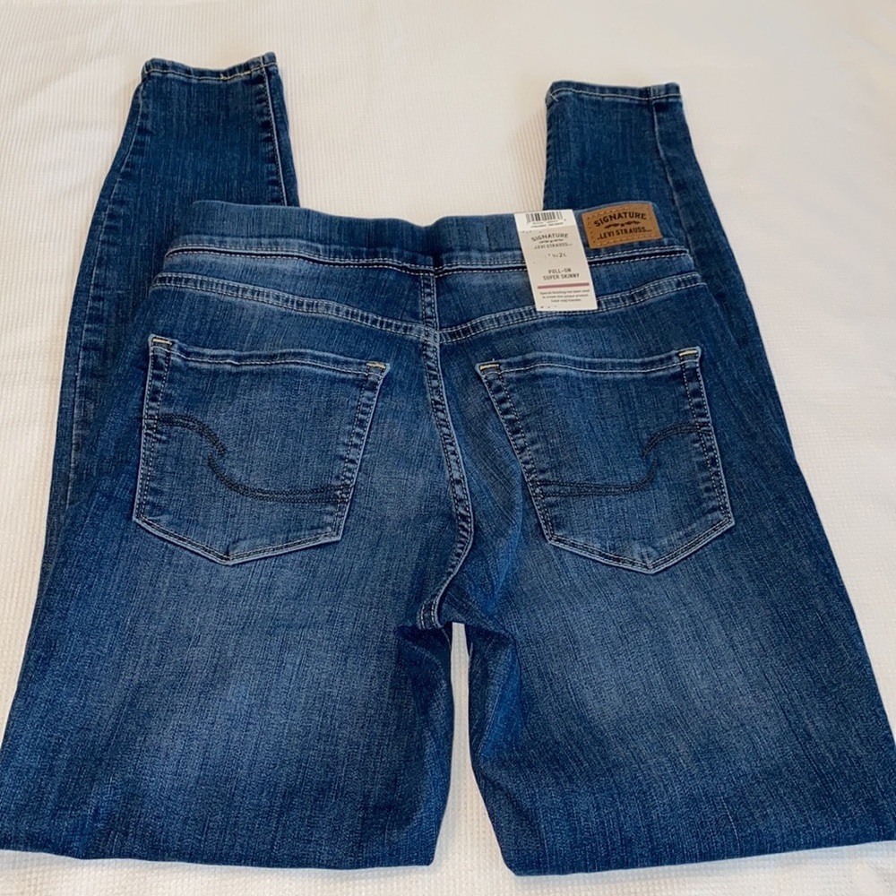 Signature by Levi Strauss Simply Stretch Pull on Super Skinny Jeans Size 2 W 26 - Picture 7 of 13